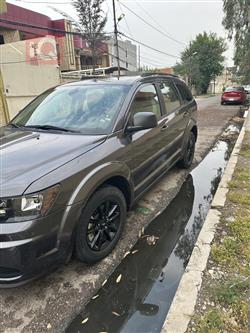 دودج جورني